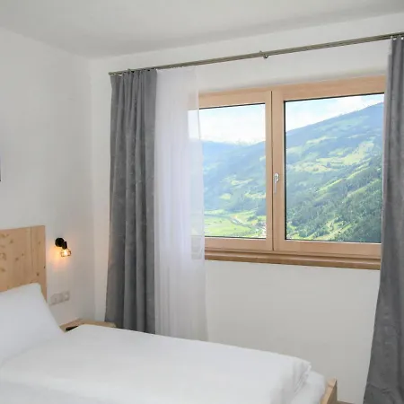 Rosina By Interhome Lejlighed Hainzenberg